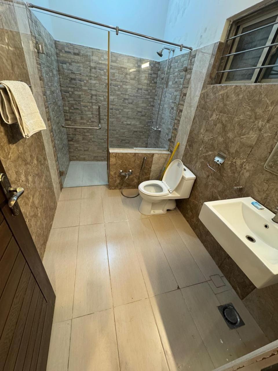 Dream Executive Guest House Iszlámábád Kültér fotó